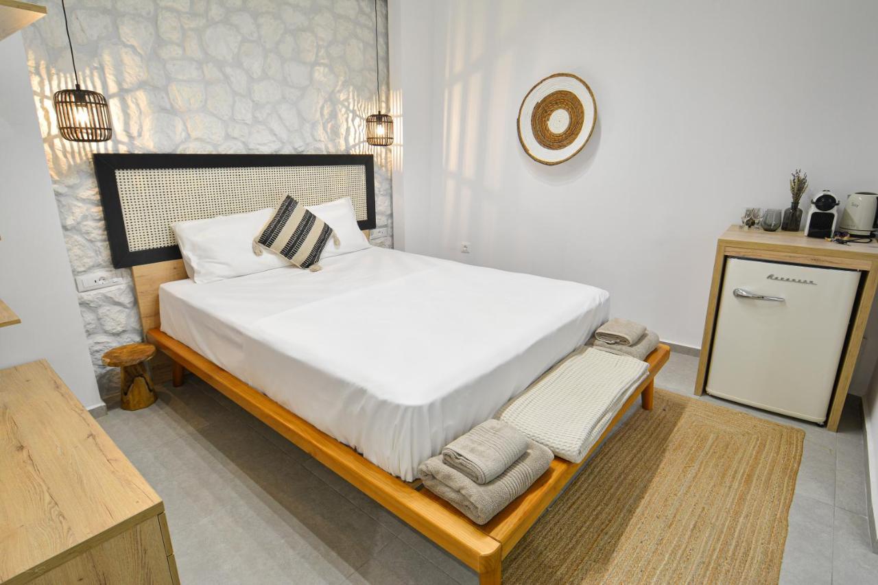 Oikia Suites Mykonos Mykonos Town ภายนอก รูปภาพ
