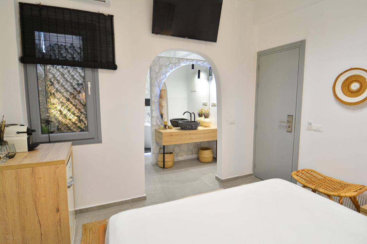 Oikia Suites Mykonos Mykonos Town ภายนอก รูปภาพ