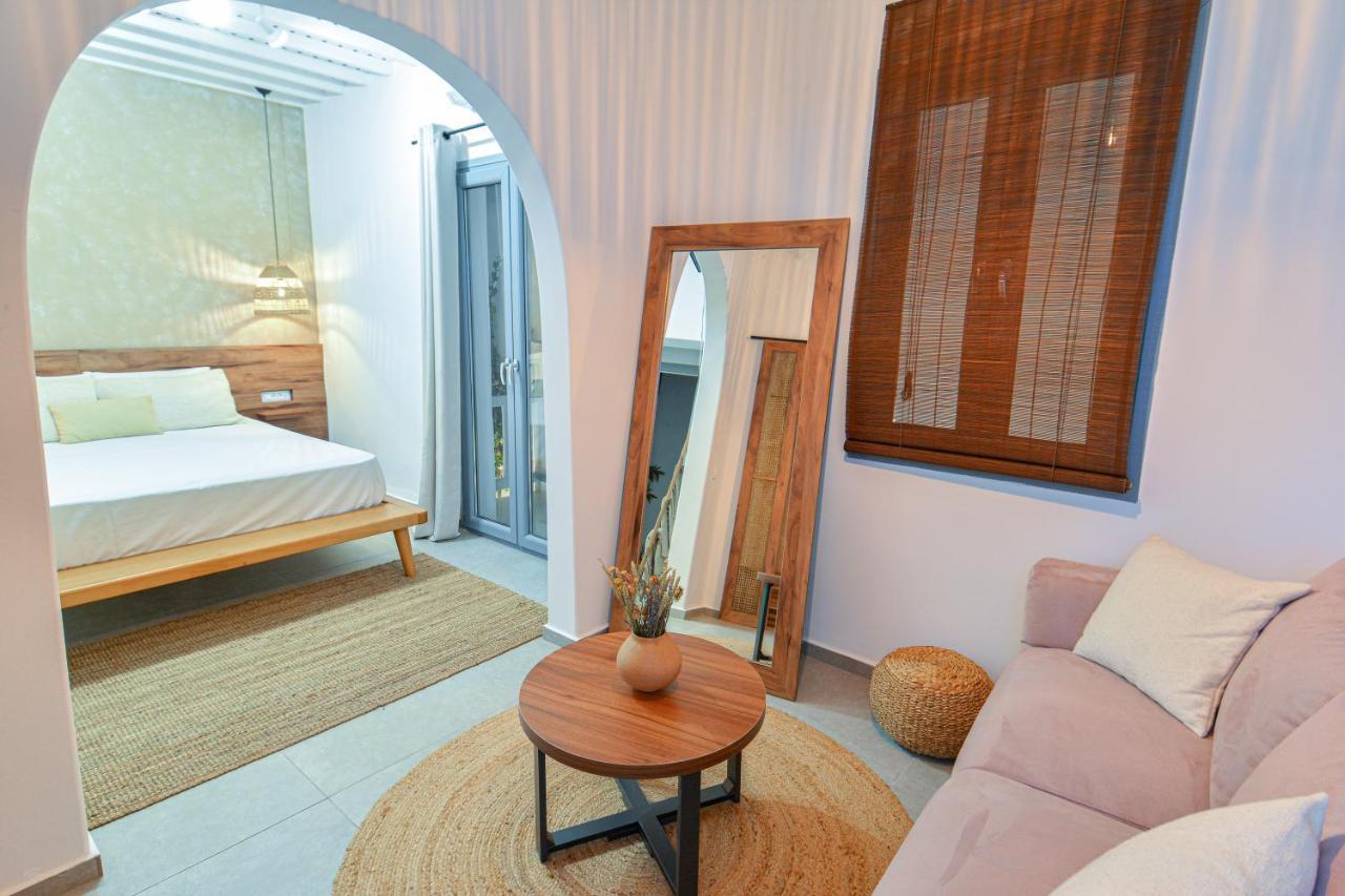 Oikia Suites Mykonos Mykonos Town ภายนอก รูปภาพ