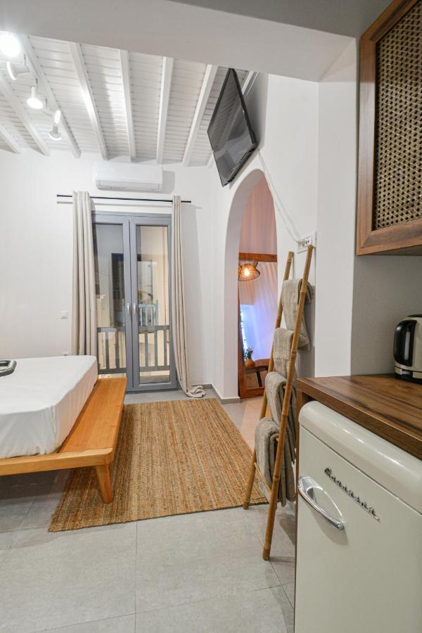 Oikia Suites Mykonos Mykonos Town ภายนอก รูปภาพ