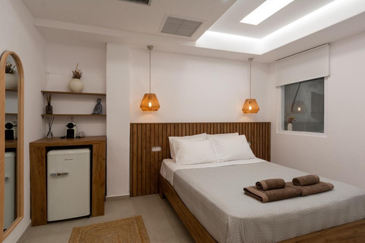 Oikia Suites Mykonos Mykonos Town ภายนอก รูปภาพ