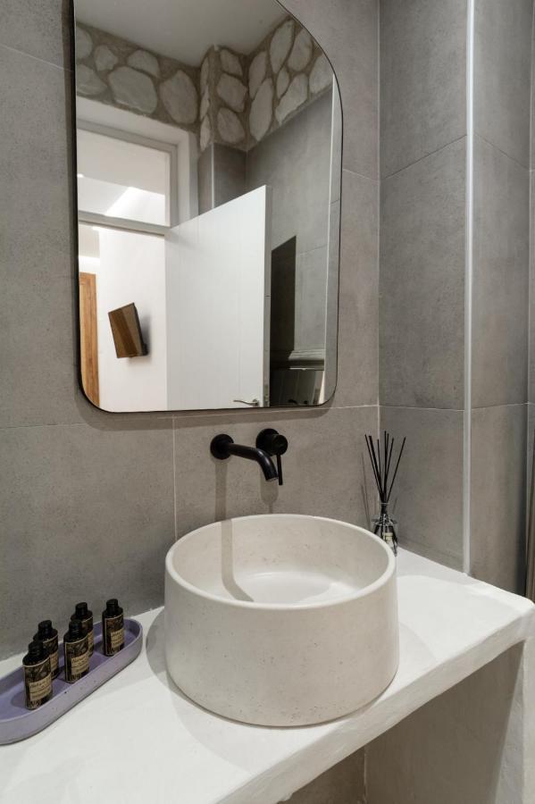 Oikia Suites Mykonos Mykonos Town ภายนอก รูปภาพ