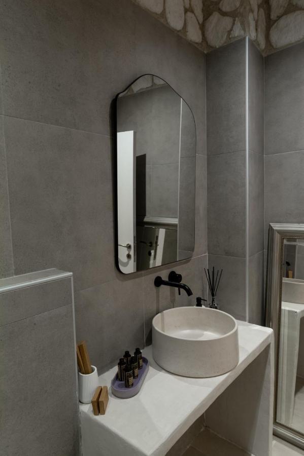 Oikia Suites Mykonos Mykonos Town ภายนอก รูปภาพ