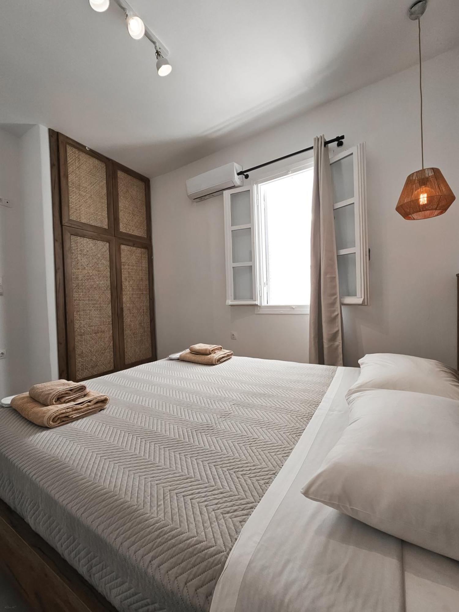 Oikia Suites Mykonos Mykonos Town ภายนอก รูปภาพ